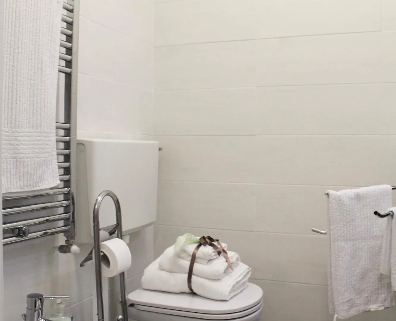 Appartamento Gelsomino - Maison Louise Bolonha Apartamento
